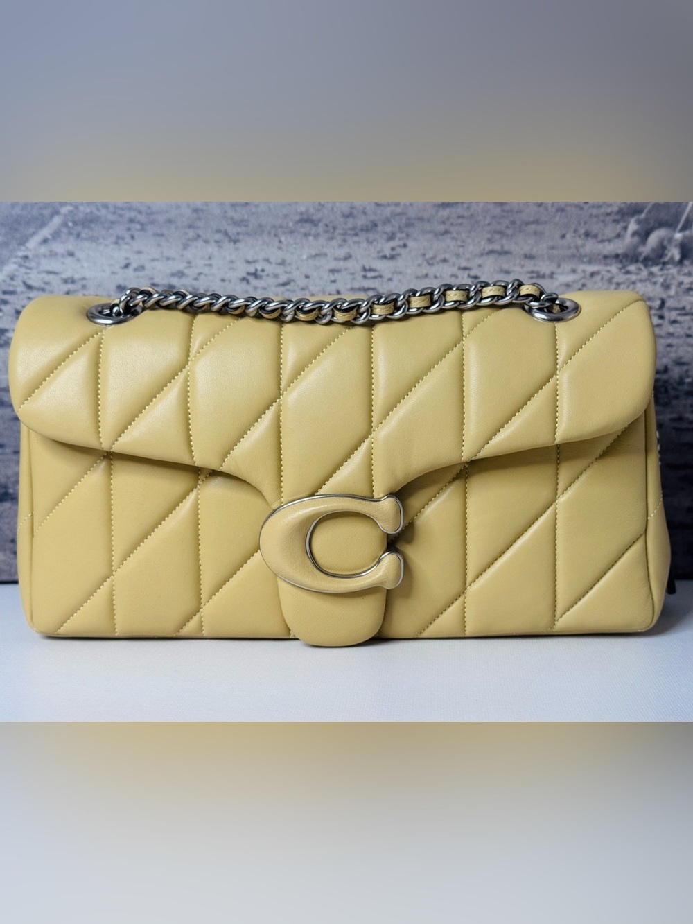 EUC Coach Quilted Tabby 26 Shoulder Bag Nappa Leather Hay CP147